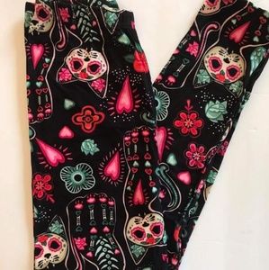 Hello Pink Sugar Skull Cat Leggings - One Size